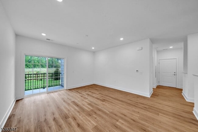 Building Photo - 5103 Mary Ashby Way