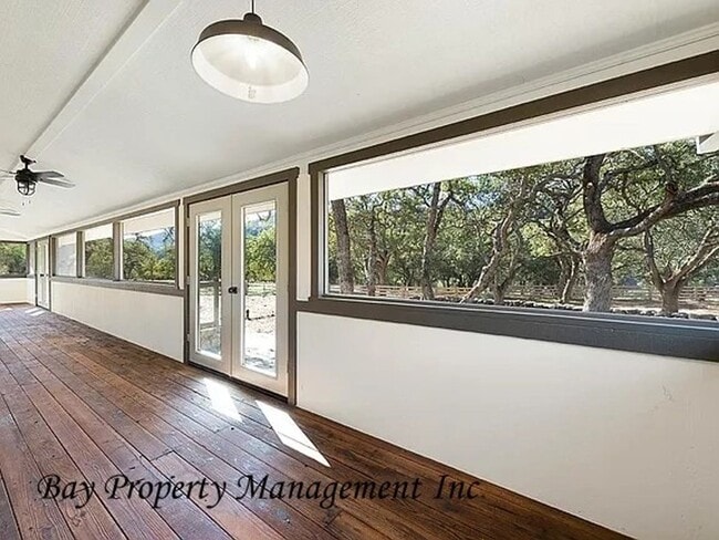 Building Photo - Breathtaking Views from this horse propert...
