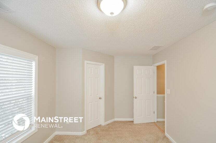 Building Photo - 808 Woodside Park Ln