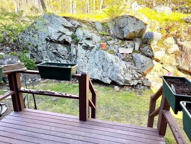 Building Photo - 28 Shackle Way