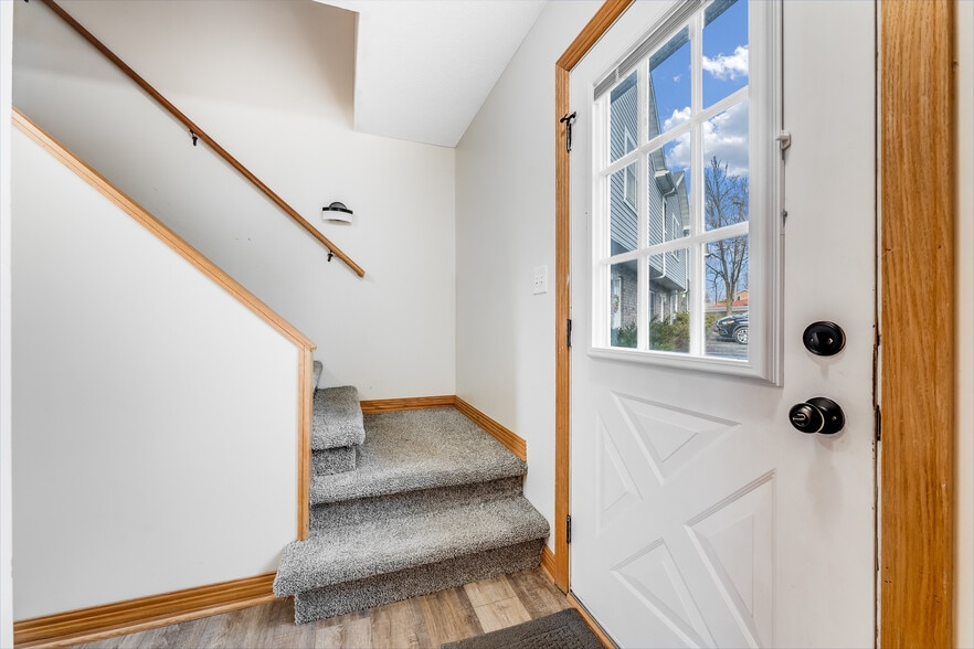 Building Photo - 6 Bakers Lndg