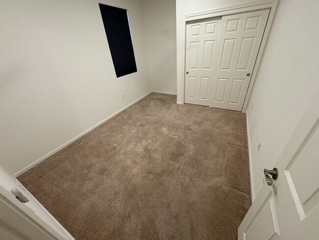 Building Photo - Four bedroom beauty in Star Valley
