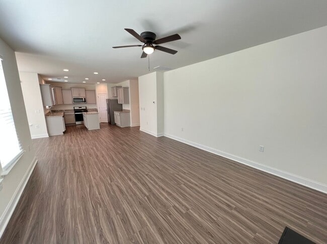Building Photo - Beautiful New Construction Home w/ Ground ...