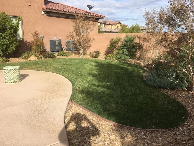 Building Photo - NO MIN CREDIT SCORE REQUIRED, BK OKAY, PAS...