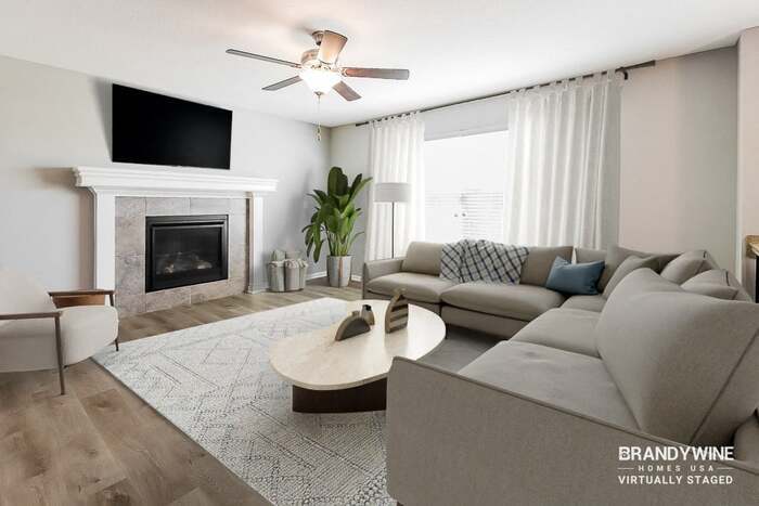 Building Photo - 702 Poplar Cir