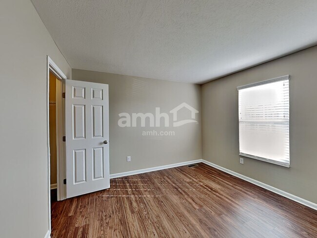 Building Photo - 4190 Brookdale Ct