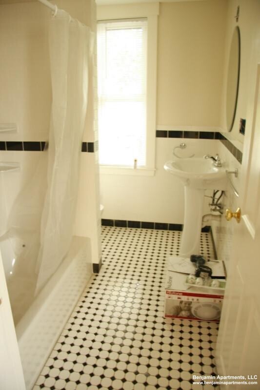 Building Photo - 60-62 Bedford St. Unit 62 #2