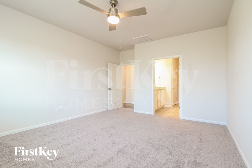 Building Photo - 612 Goldburn Wy