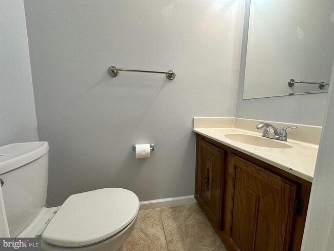 Building Photo - 7767 Hiawatha Ln