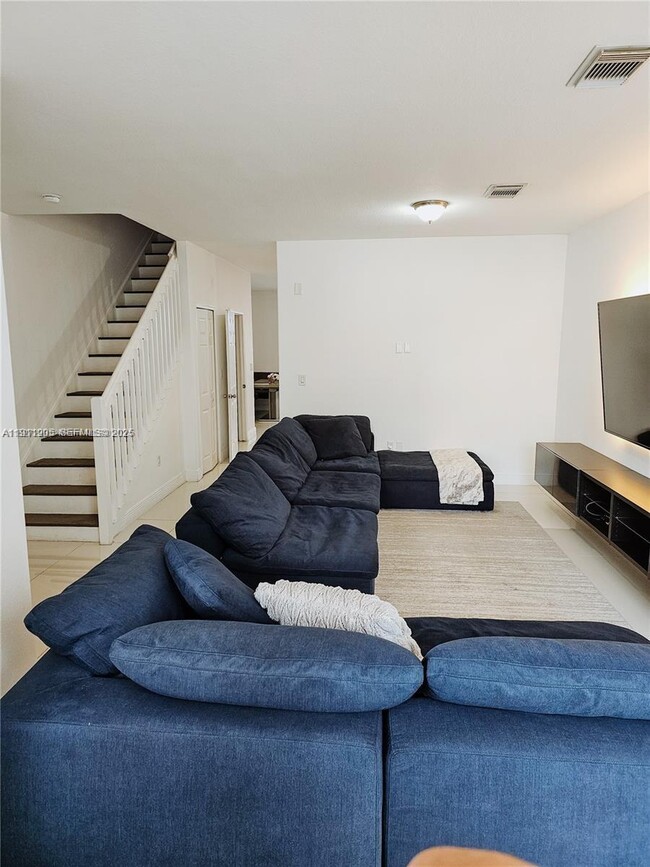 Building Photo - 15264 SW 91st Ln