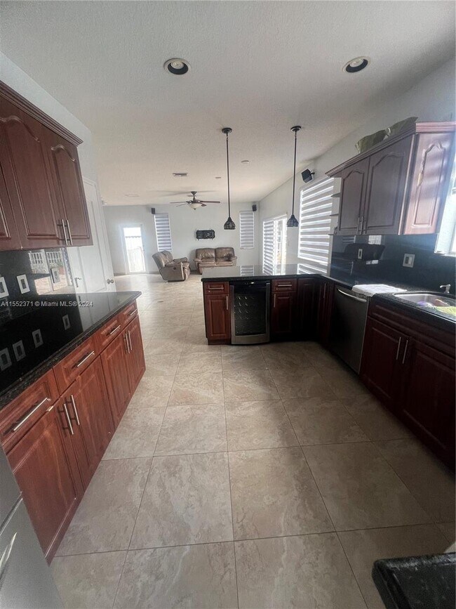Building Photo - 15272 Southwest 11th Street, Miami, FL 331...