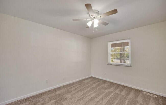 Building Photo - 6306 S Grand Blvd