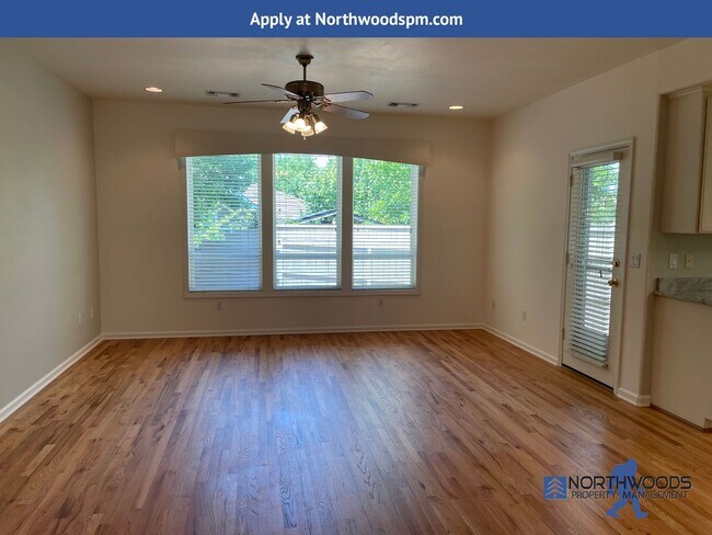 Building Photo - Beautiful 3 Bedroom 2 Bath Home Landscaping Included.