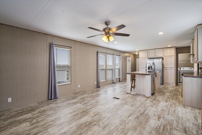 Building Photo - 11908 Charro Dr