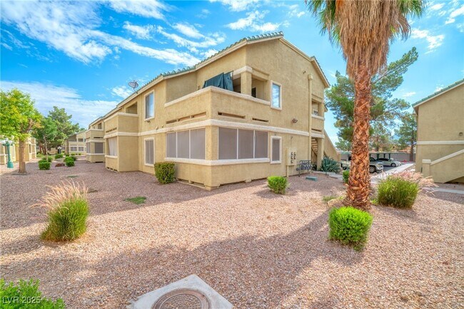 Building Photo - 1509 Linnbaker Ln