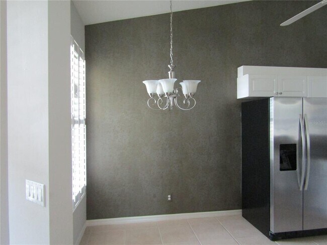 Building Photo - 1669 Monarch Dr