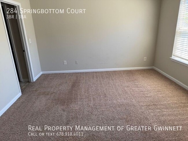 Building Photo - 284 Springbottom Ct SE