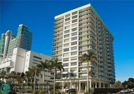 Building Photo - 3725 S Ocean Dr