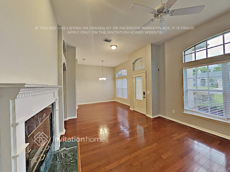 Building Photo - 391 Pine Springs Dr