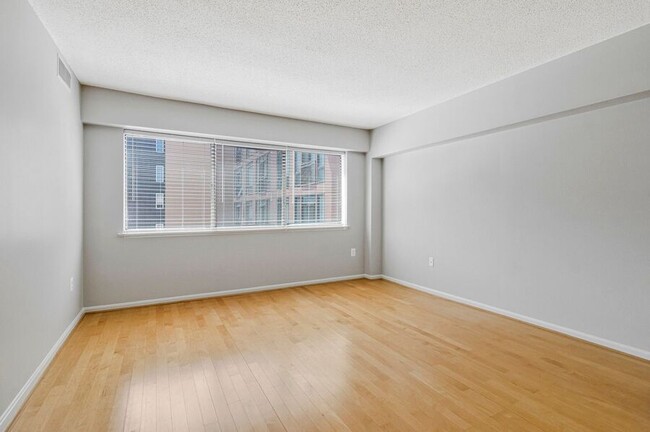 Building Photo - 1225 13th St NW