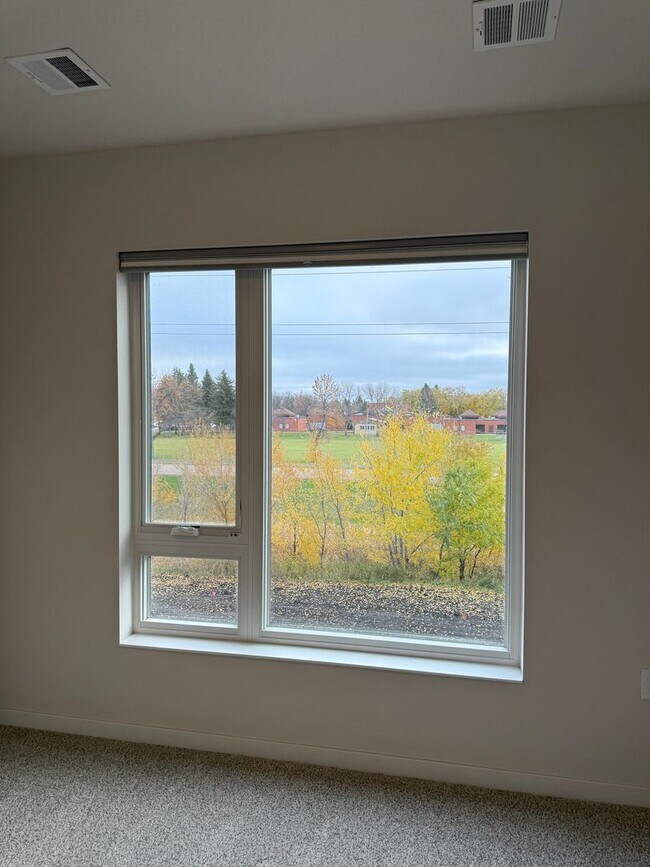 Building Photo - Northern Point Apartments