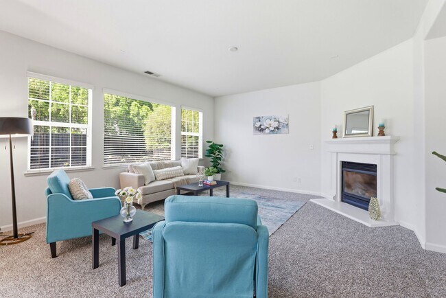 Building Photo - 24 E Heritage Dr