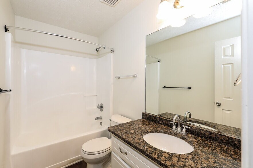 Building Photo - 195 Northwind Dr