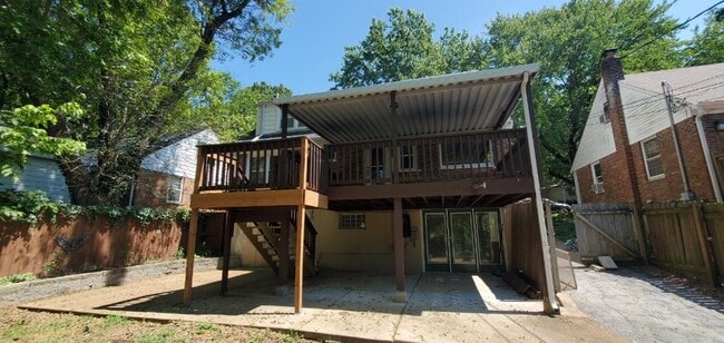 Building Photo - 1113 Twinbrook Dr