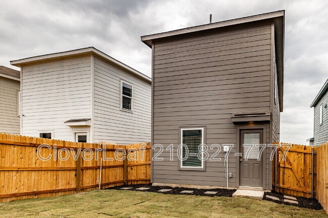 Building Photo - 8523 Loska Grn