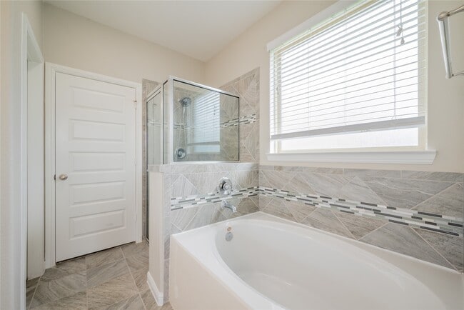 Building Photo - 8627 Marble Ter Ct