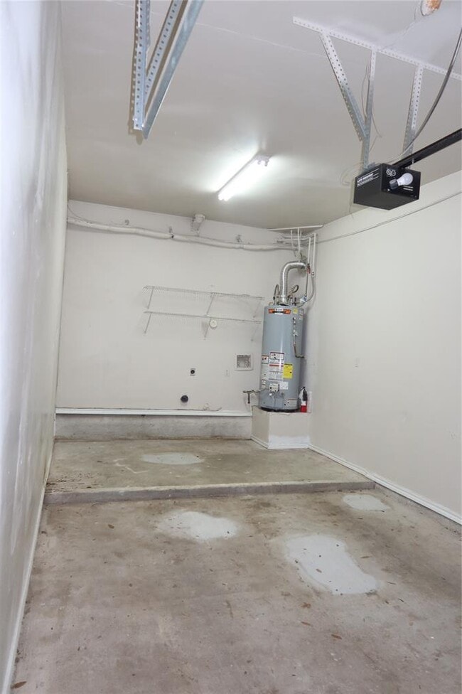 Building Photo - 6804 N Capital of Texas Hwy