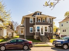 Building Photo - 153 Alder St