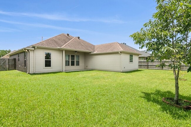Building Photo - 6500 Llano Ln