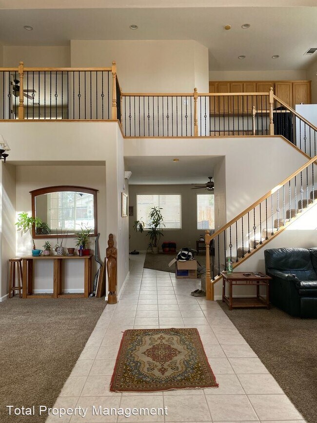Building Photo - 5 br, 3 bath House - 4302 W Delta Ct.