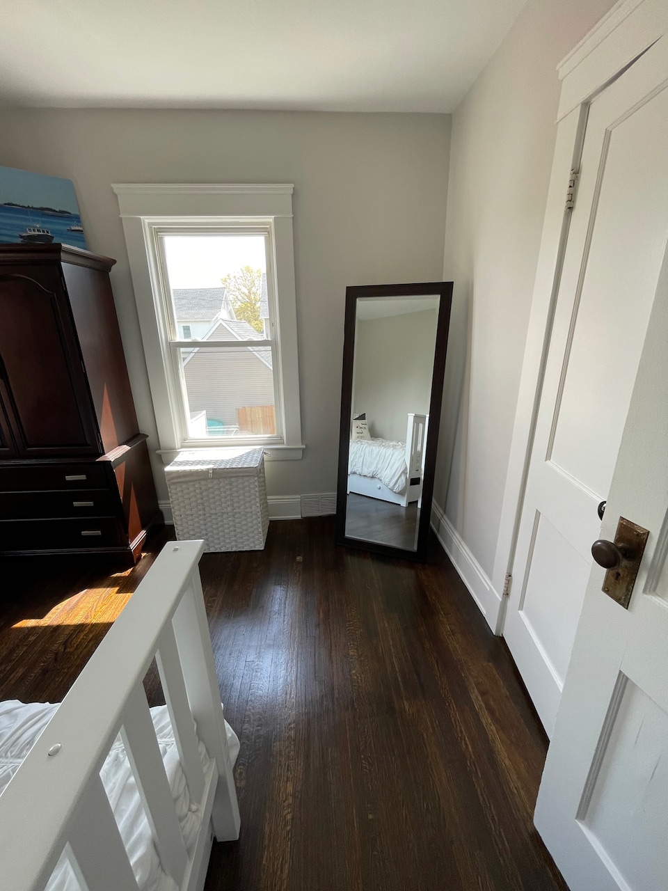 Downstairs Room 1 - 1443 Lakeland Ave