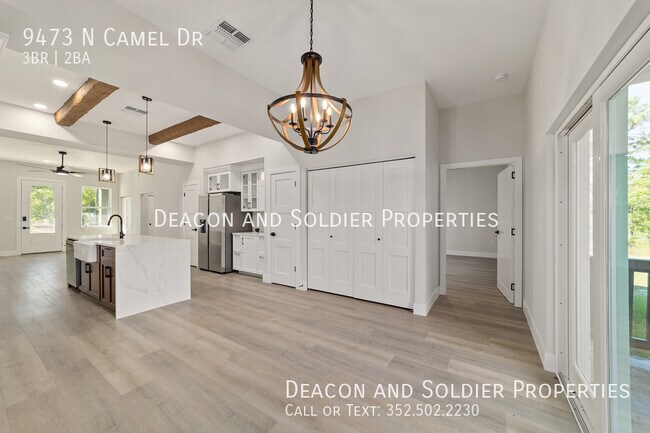 Building Photo - 9473 Camel Dr