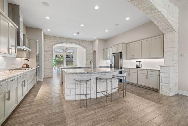 Building Photo - 4205 Lynette Ln