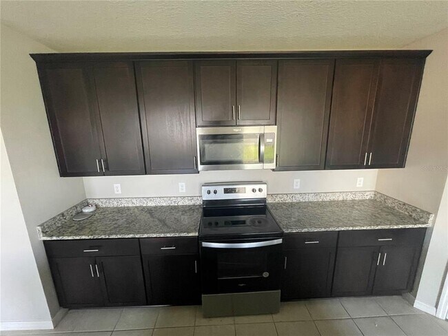 Building Photo - 3212 Weitzel Dr