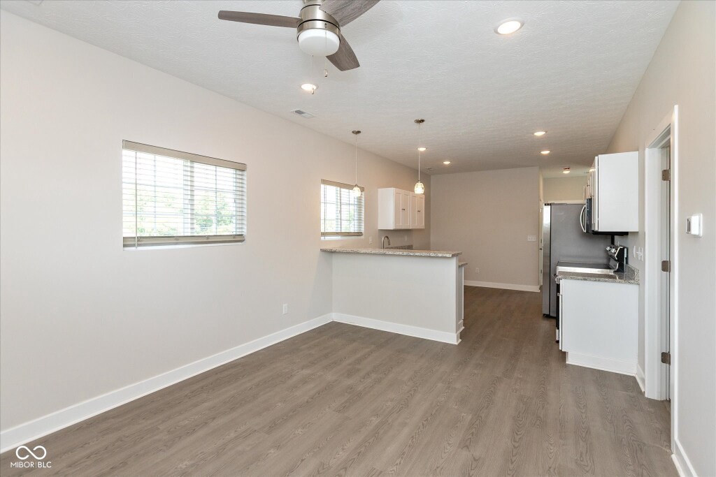 Kitchen - 227 N Hamilton Ave