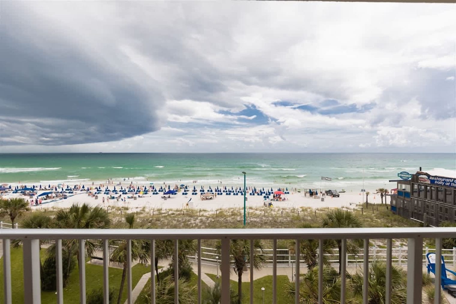 Building Photo - 8743 Thomas Dr