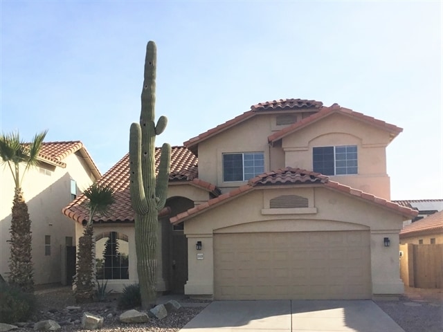 Building Photo - 15439 S 45th St