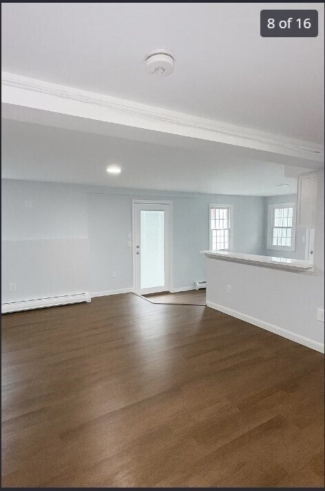 Building Photo - 9 Avon Pl