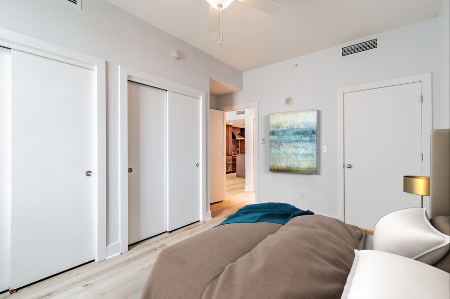 Master bedroom virtual staging - 1120 E Kennedy Blvd