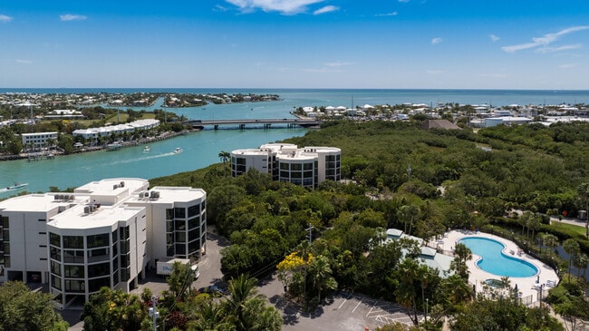 Building Photo - 7101 Gulf of Mexico Blvd