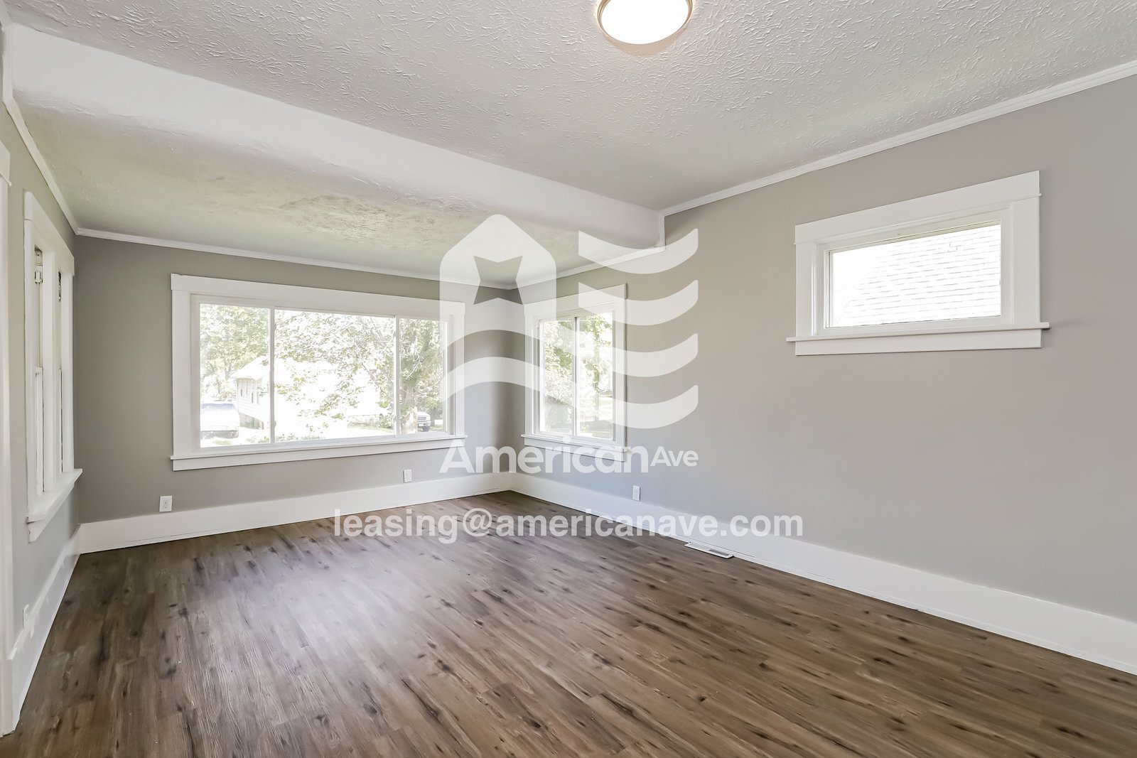 Building Photo - 2859 Corby St