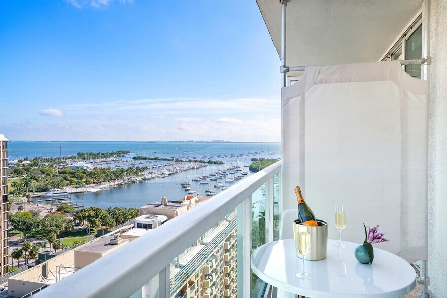 Building Photo - 2889 McFarlane Rd