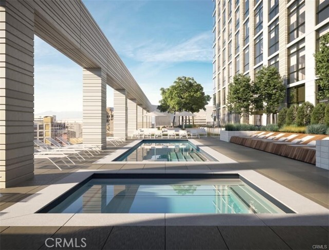 Building Photo - 400 S Broadway