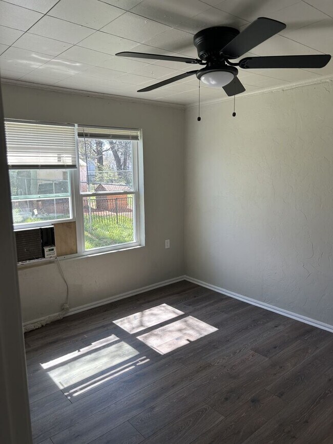 Building Photo - Beautiful Fully Remodeled 3 bedroom in Oklahoma City