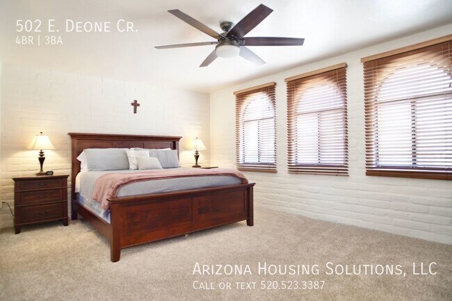 Building Photo - 502 E Deone Cir