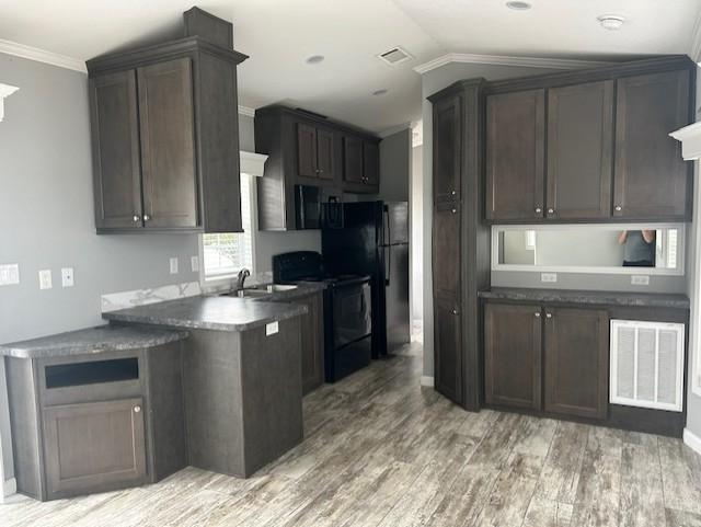Building Photo - 6941 MacDonald Ct